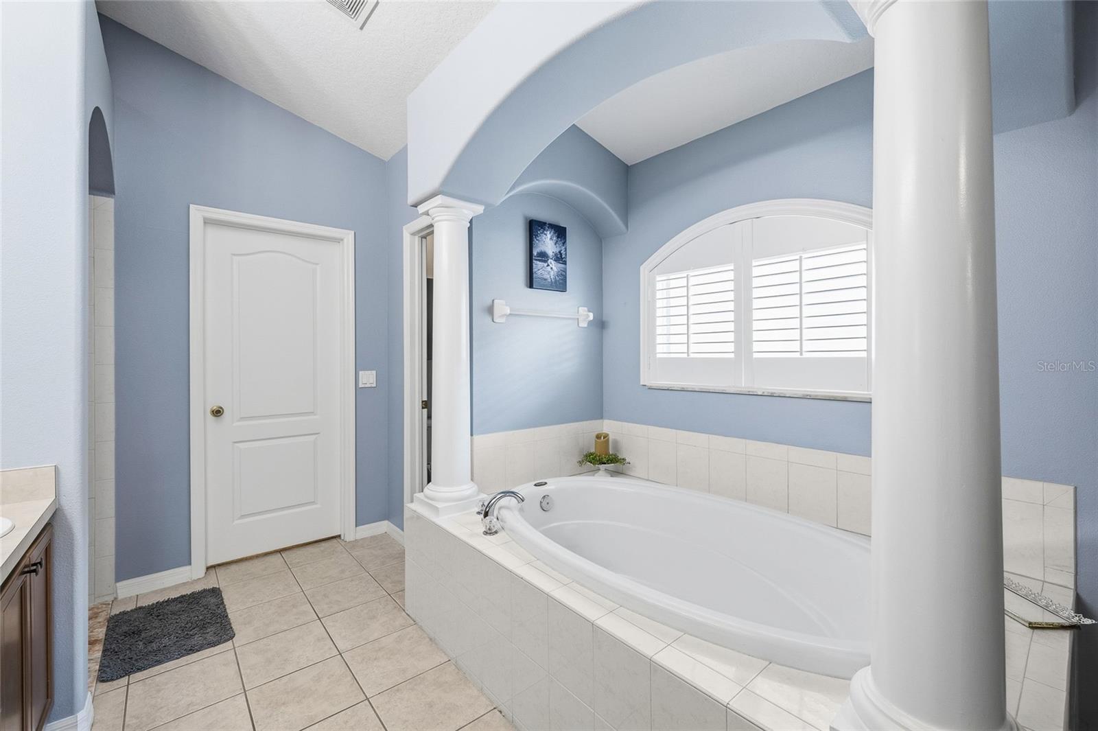 6216 WHIMBRELWOOD DR