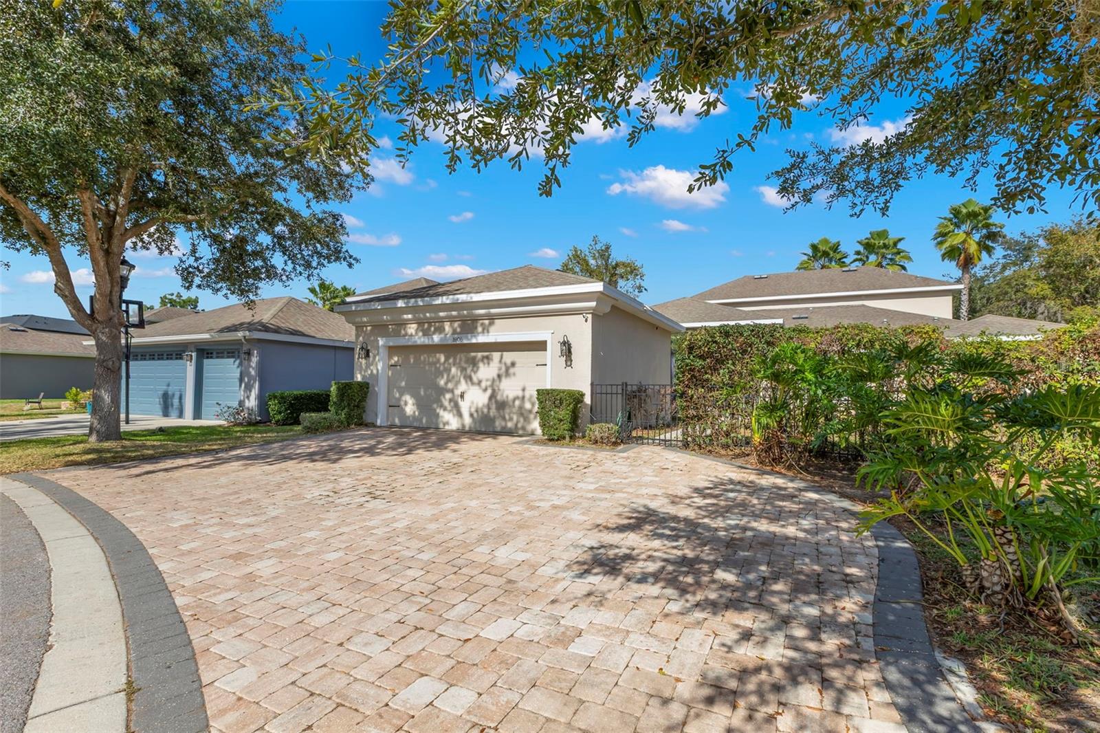 5906 FISHHAWK CROSSING BLVD