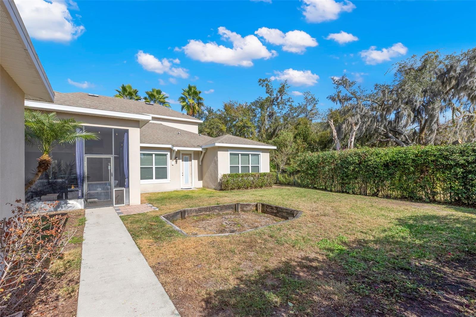 5906 FISHHAWK CROSSING BLVD