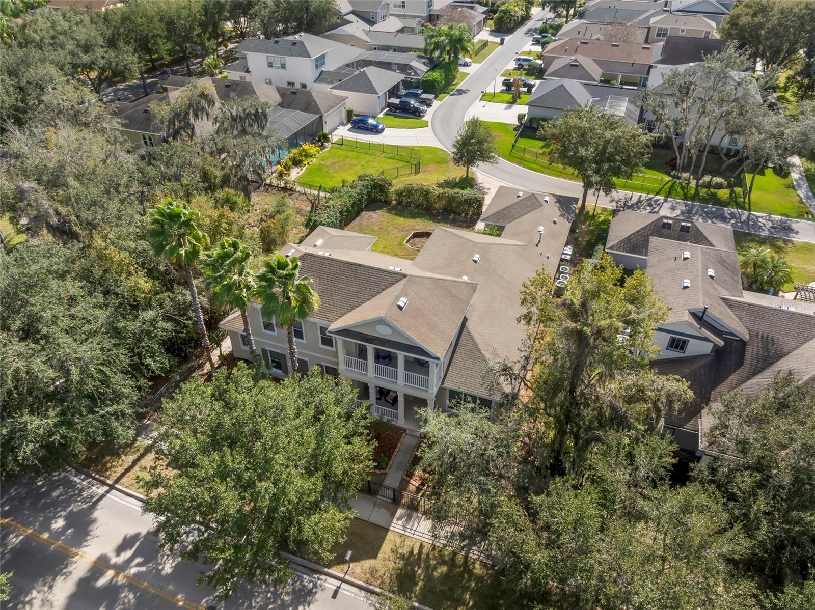 5906 FISHHAWK CROSSING BLVD