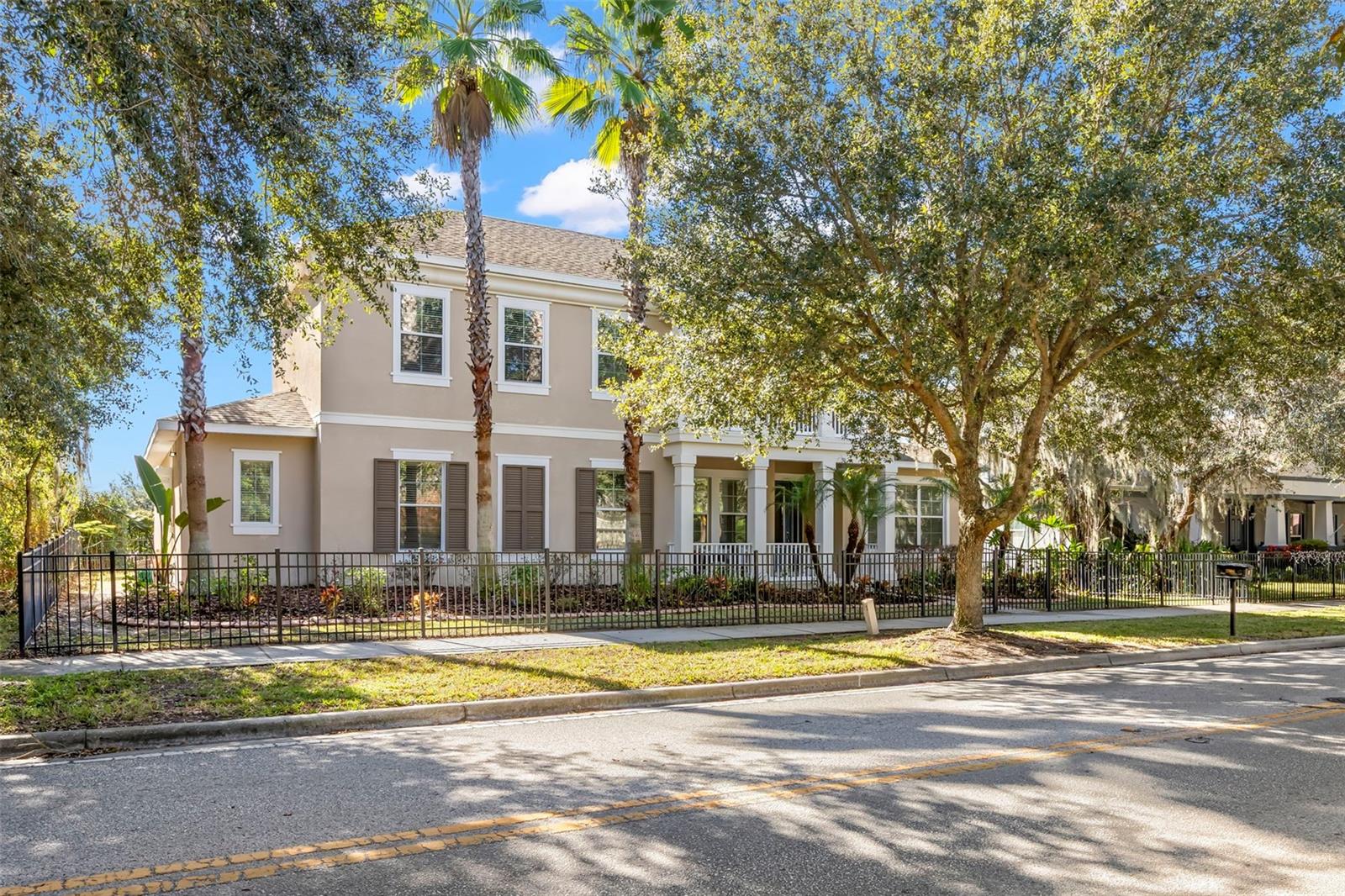 5906 FISHHAWK CROSSING BLVD