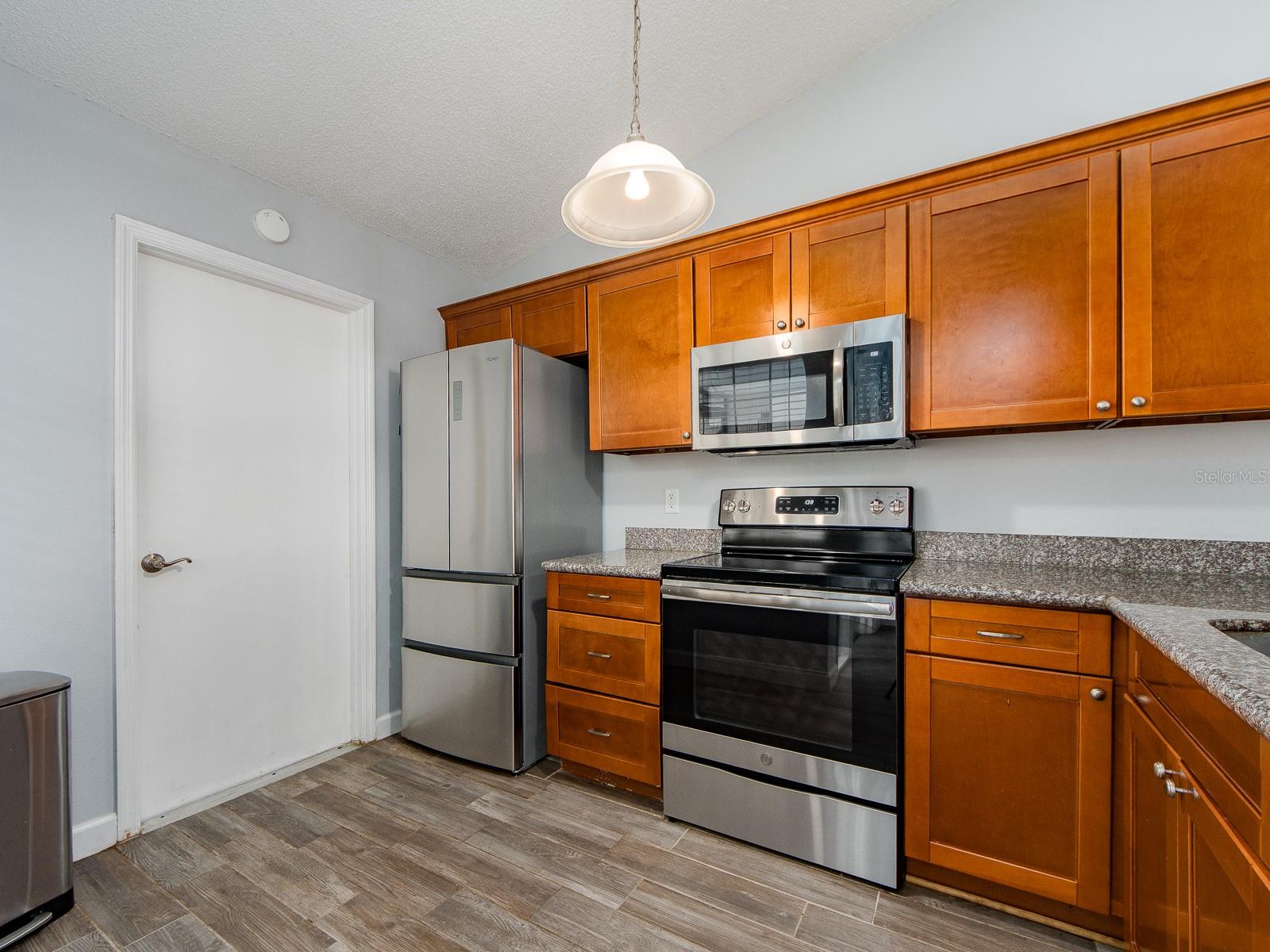 269 PETREA DR