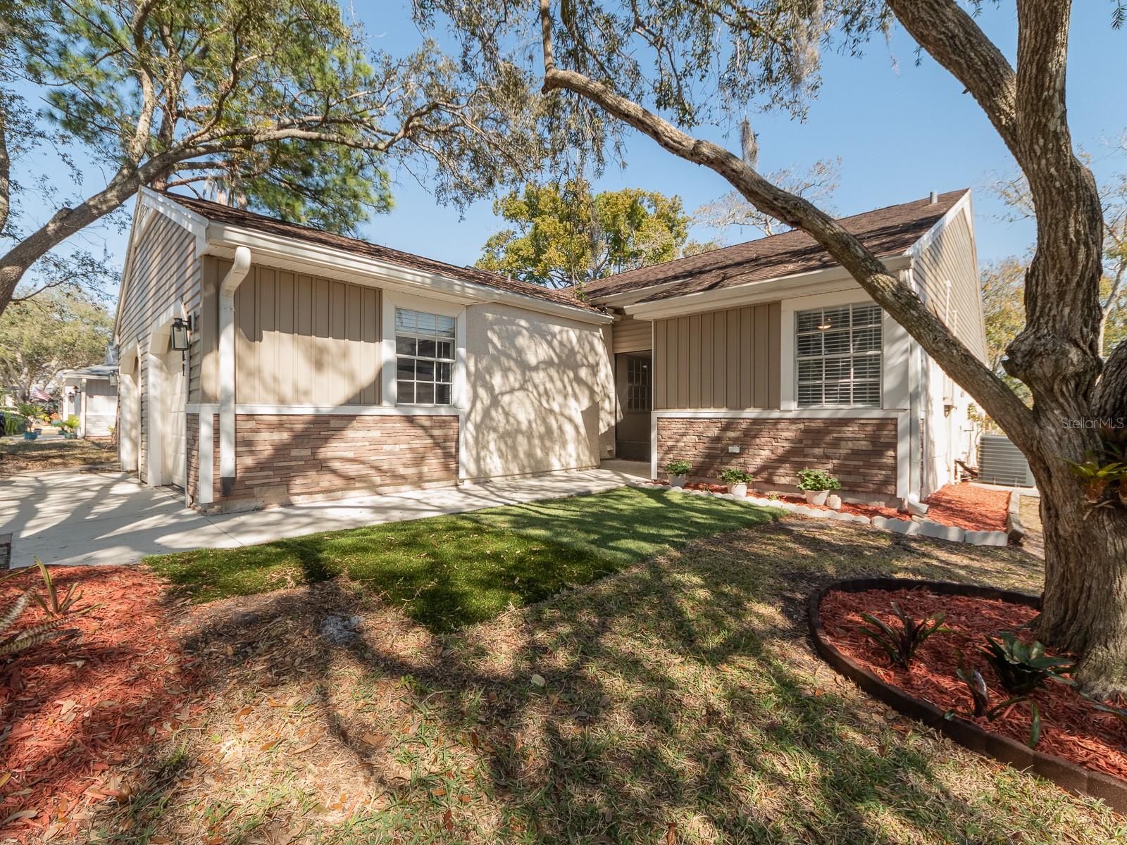269 PETREA DR