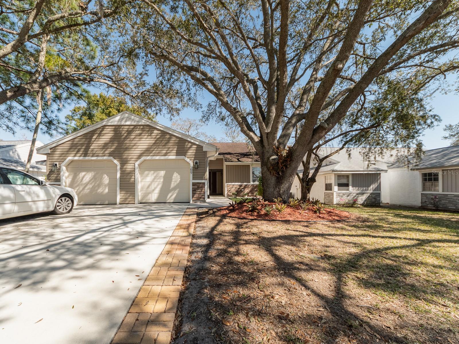 269 PETREA DR
