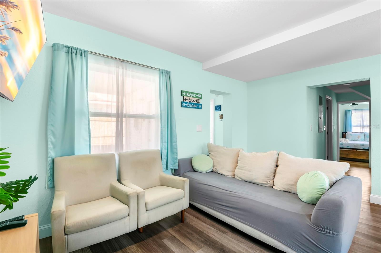 1613 N MARTIN LUTHER KING JR AVE