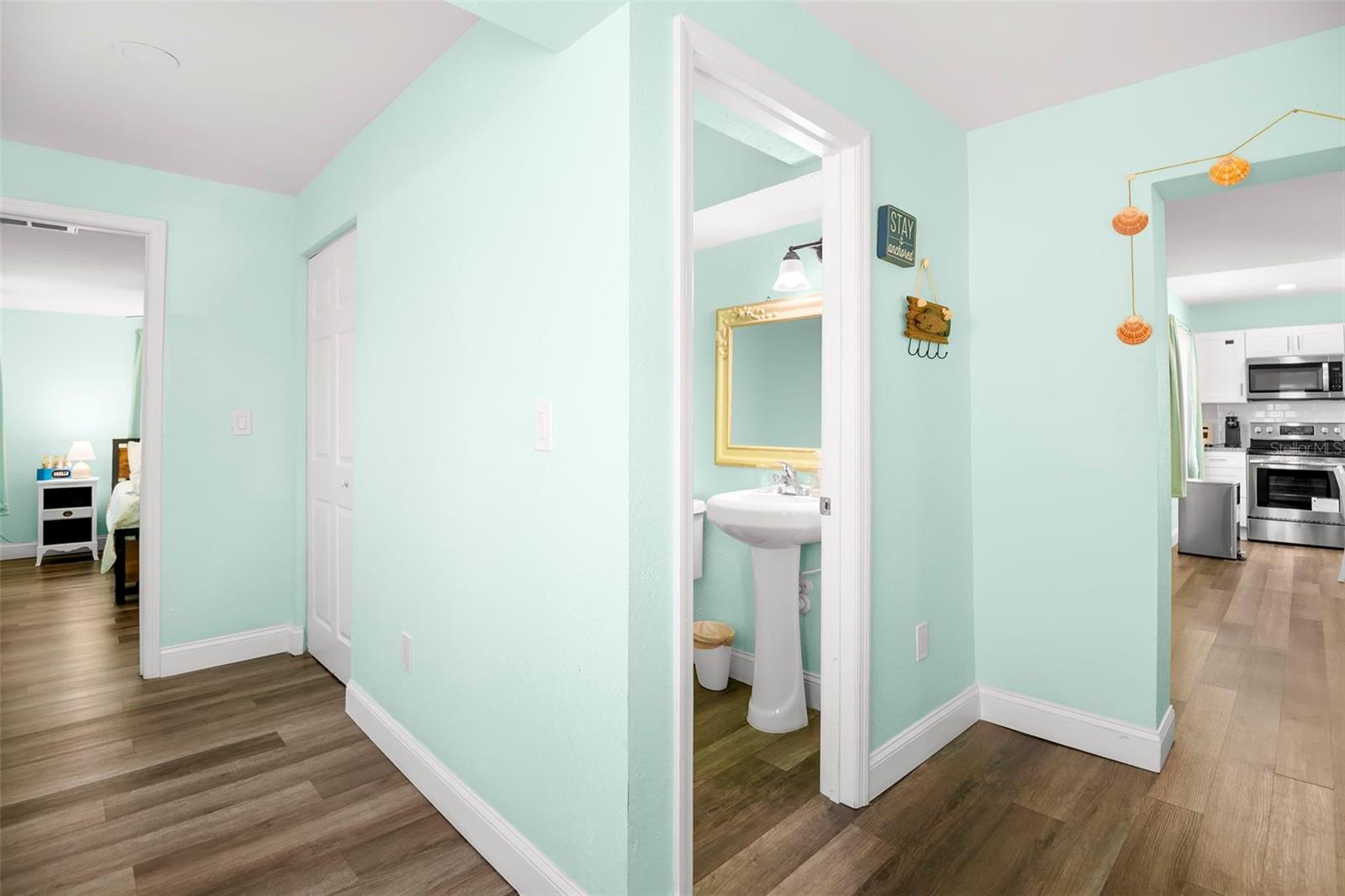 1613 N MARTIN LUTHER KING JR AVE