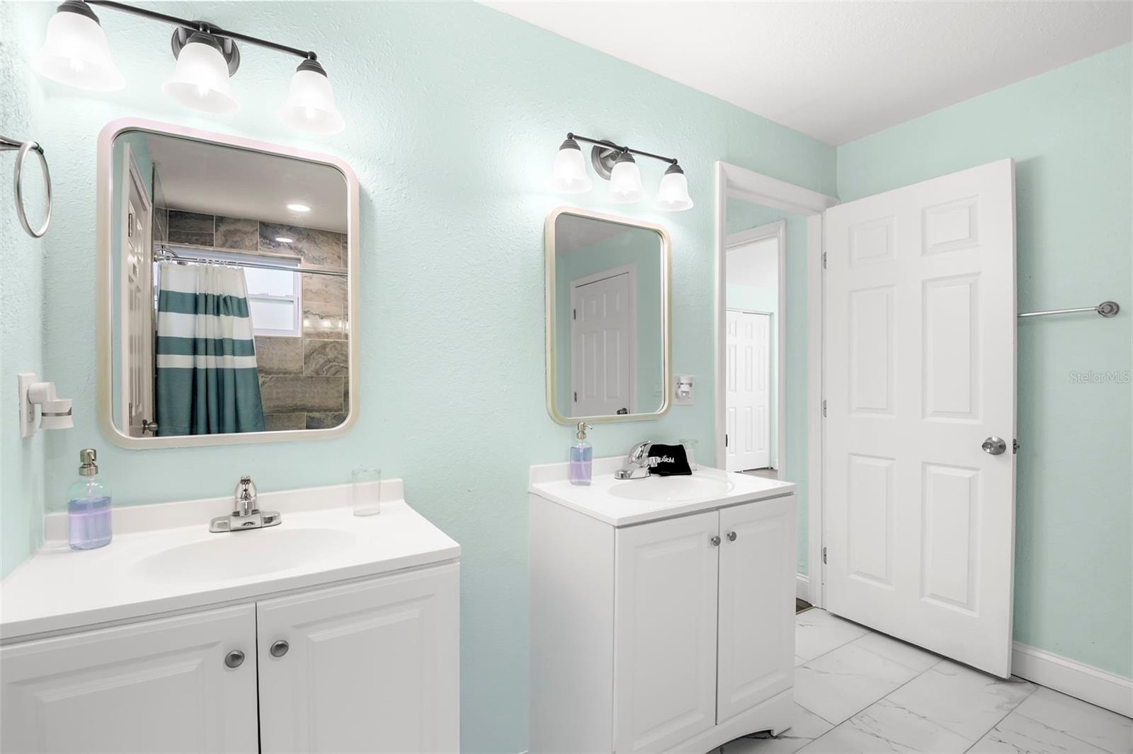 1613 N MARTIN LUTHER KING JR AVE