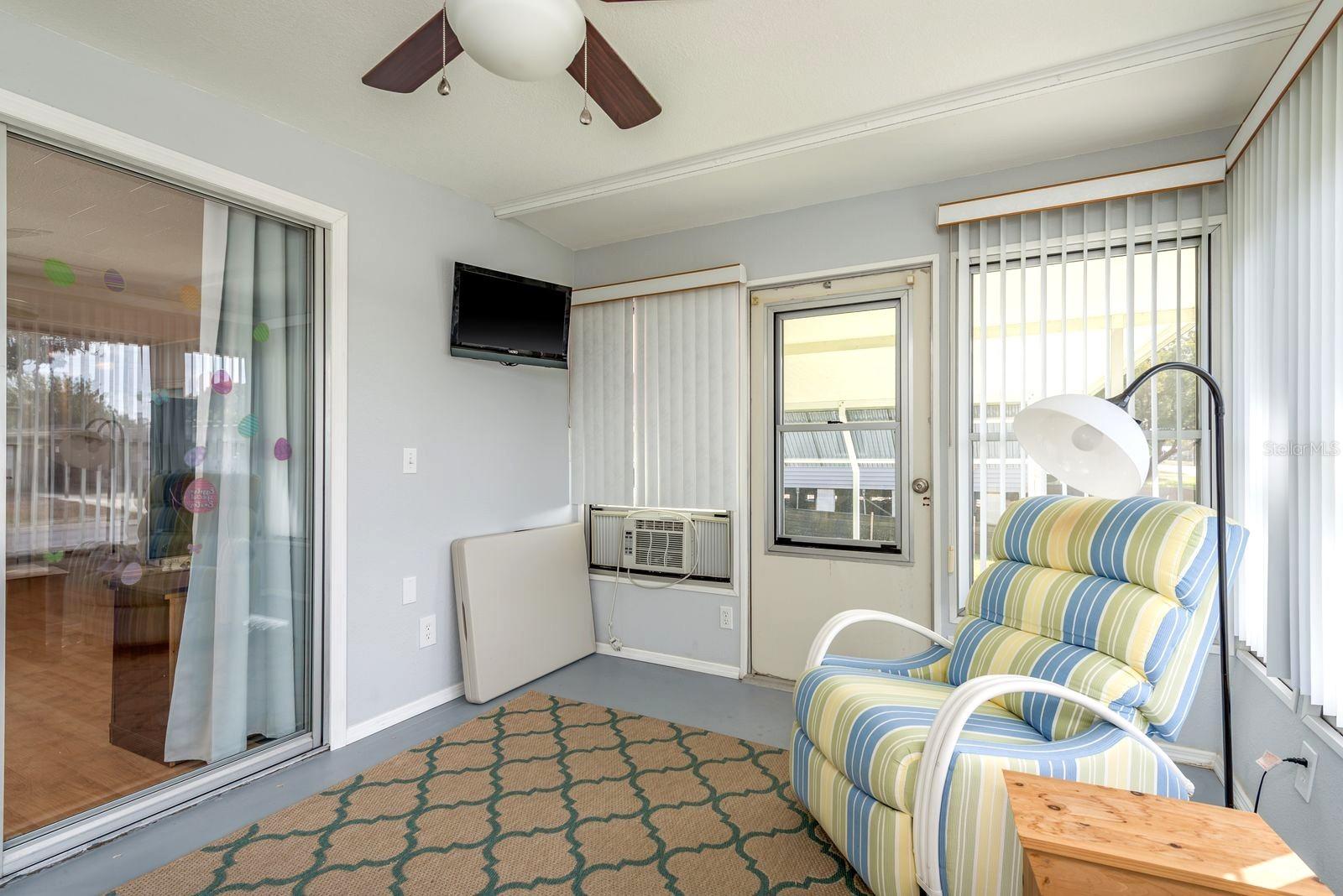 127 INDEPENDENCE AVE