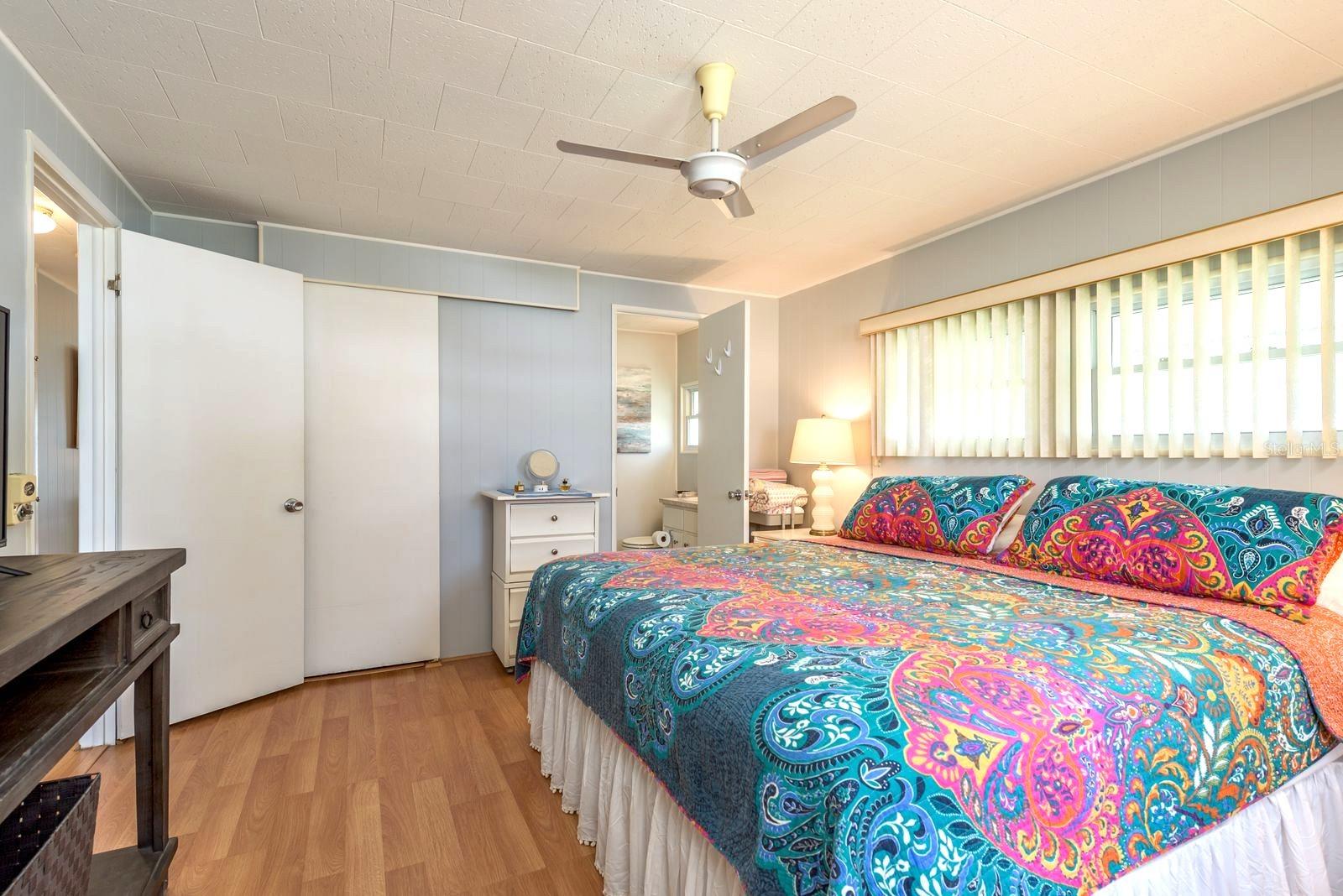 127 INDEPENDENCE AVE