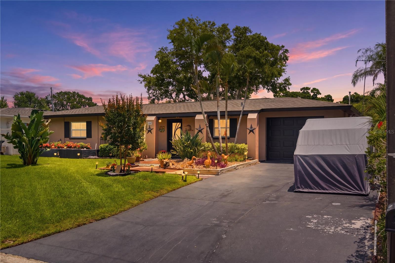 1429 SAN CHARLES DR