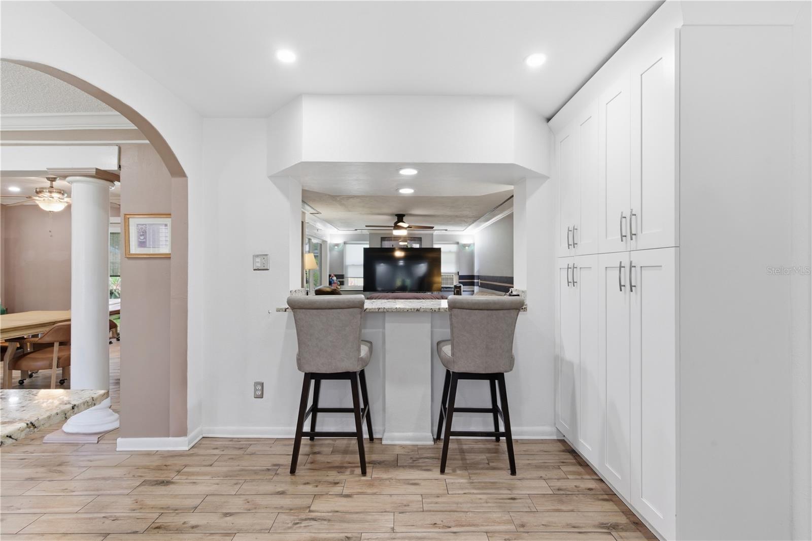1429 SAN CHARLES DR