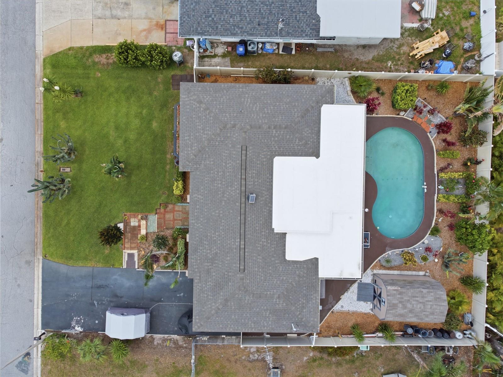 1429 SAN CHARLES DR