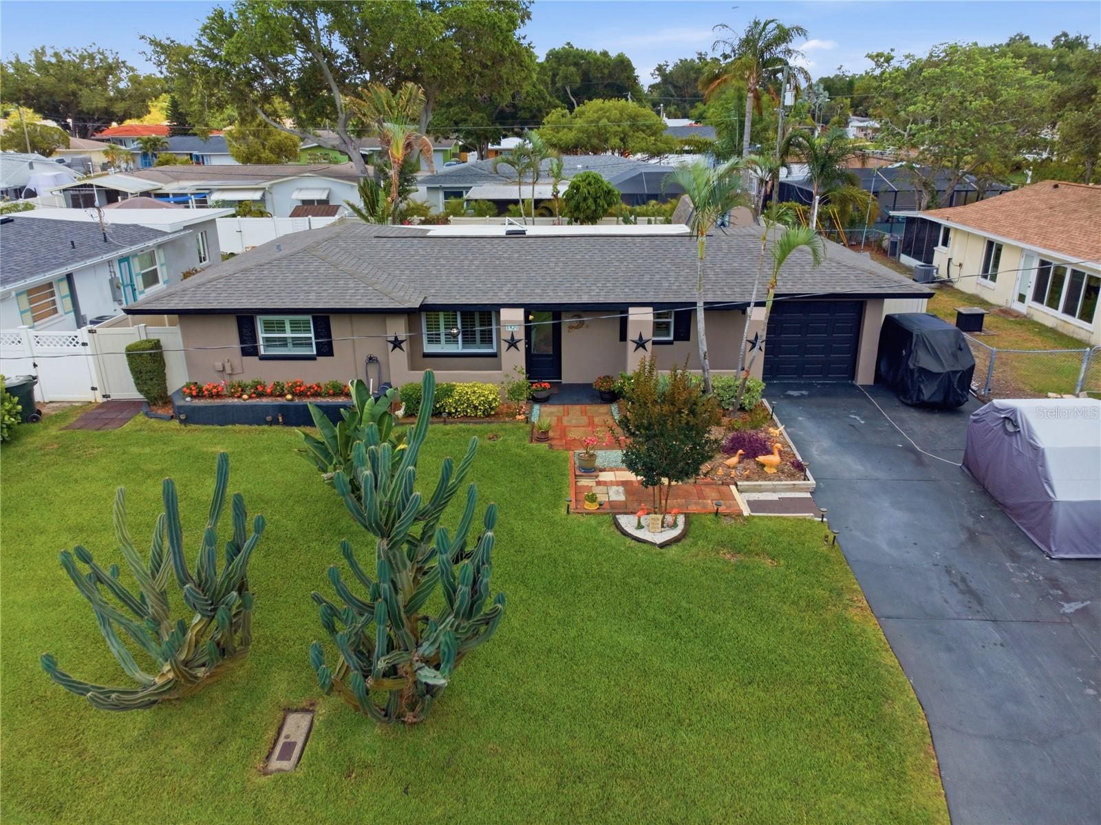 1429 SAN CHARLES DR