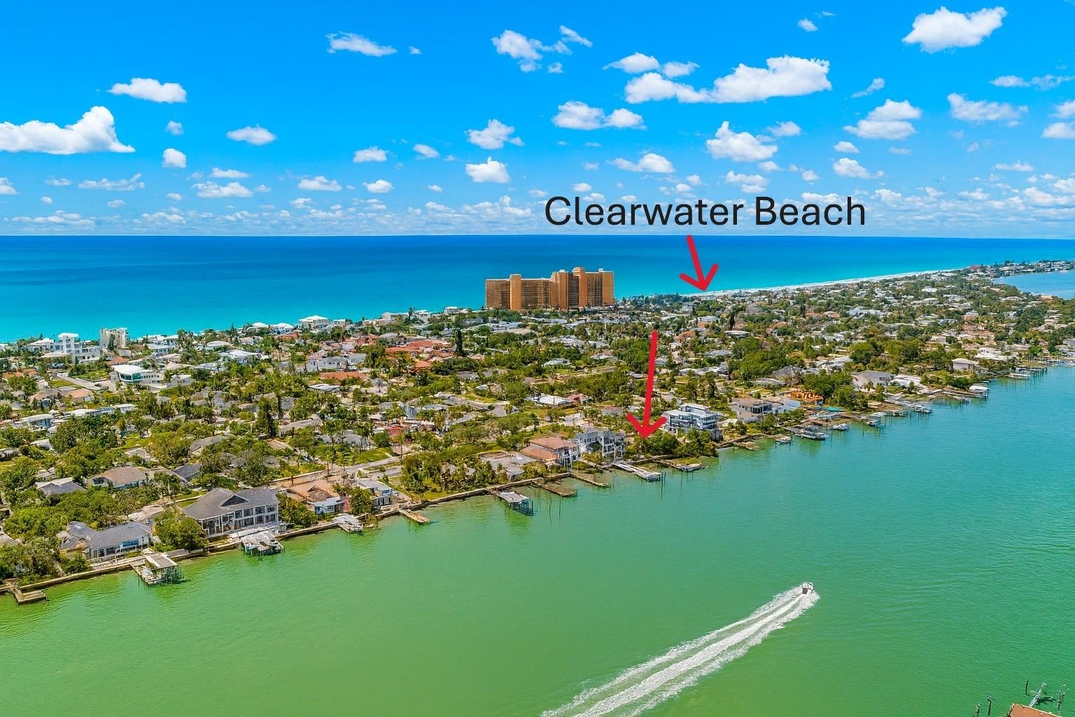 819 BAY ESPLANADE