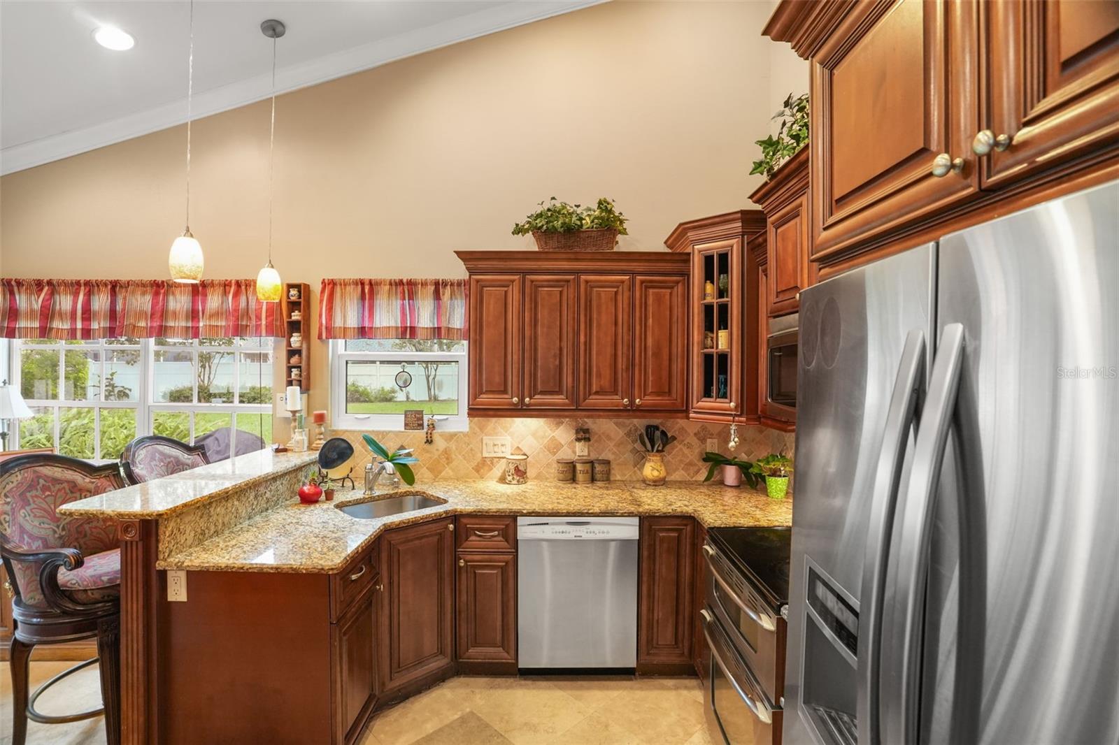3050 OVERLOOK PL