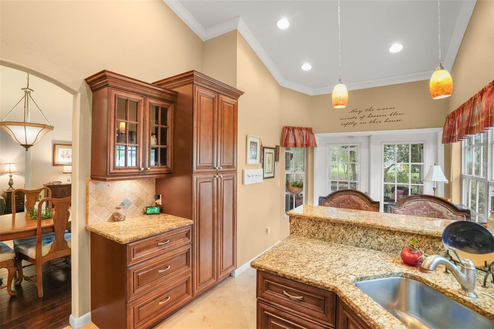3050 OVERLOOK PL