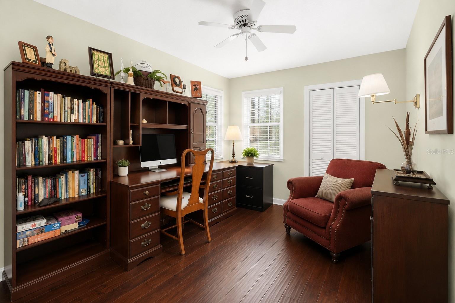 3050 OVERLOOK PL