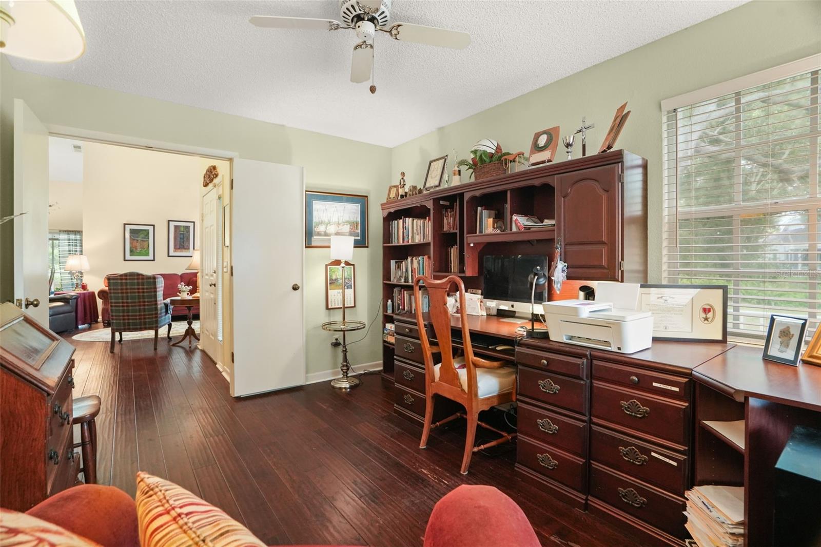 3050 OVERLOOK PL
