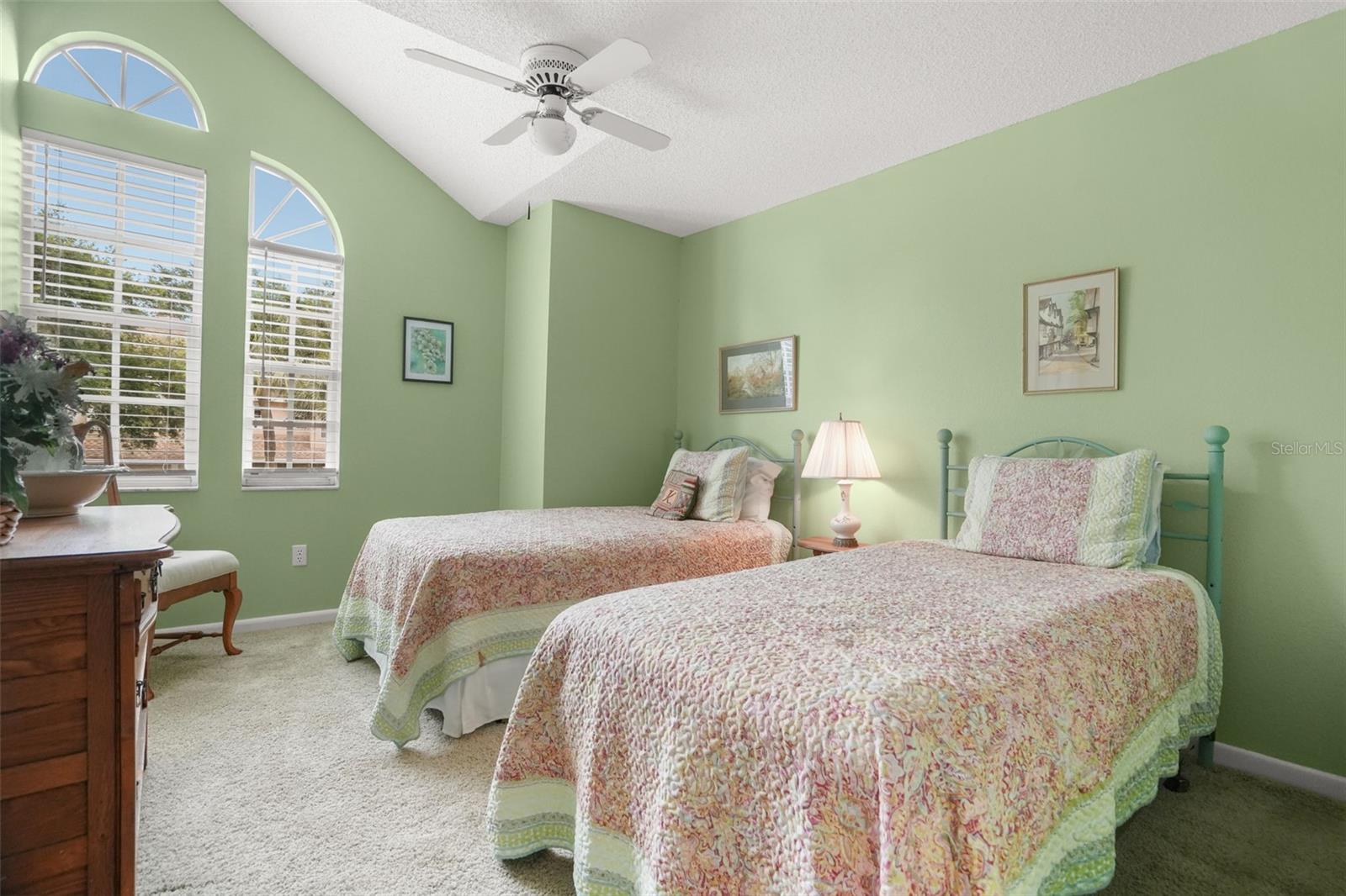 3050 OVERLOOK PL