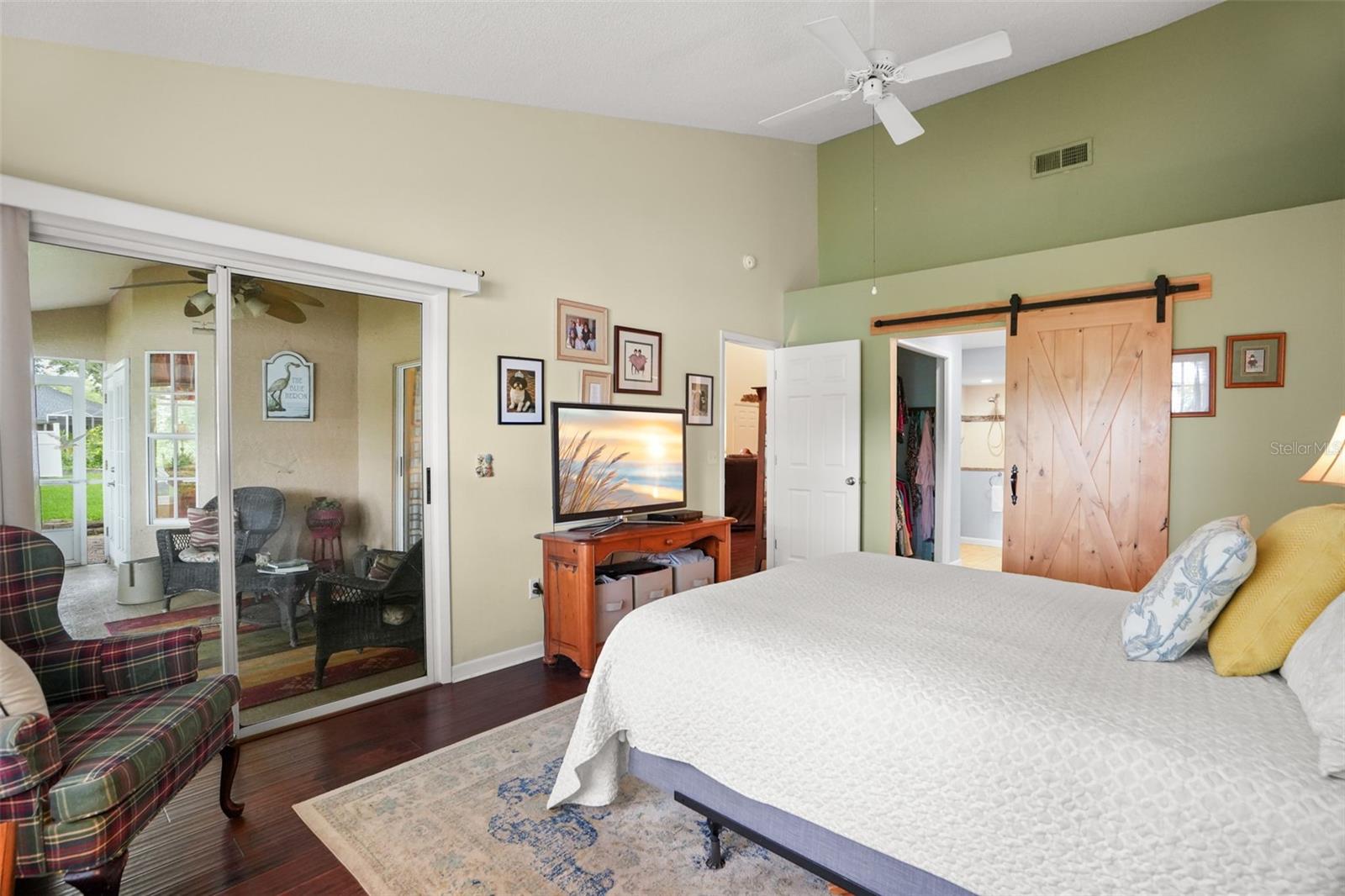 3050 OVERLOOK PL
