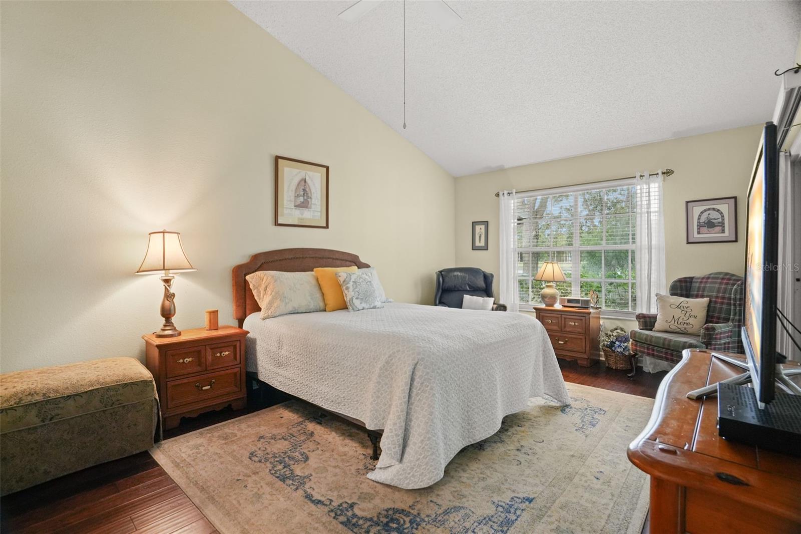 3050 OVERLOOK PL