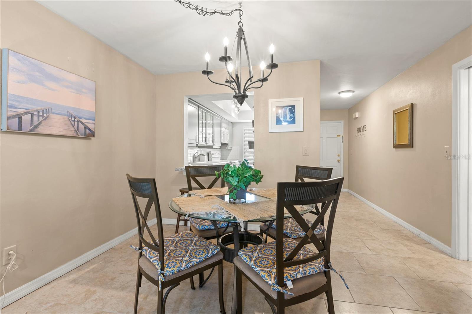 400 GLENNES LN #107