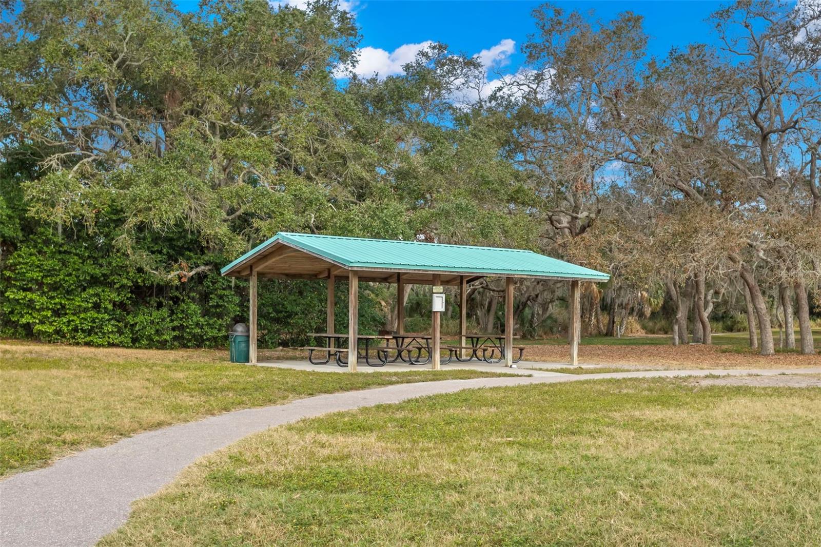 400 GLENNES LN #107