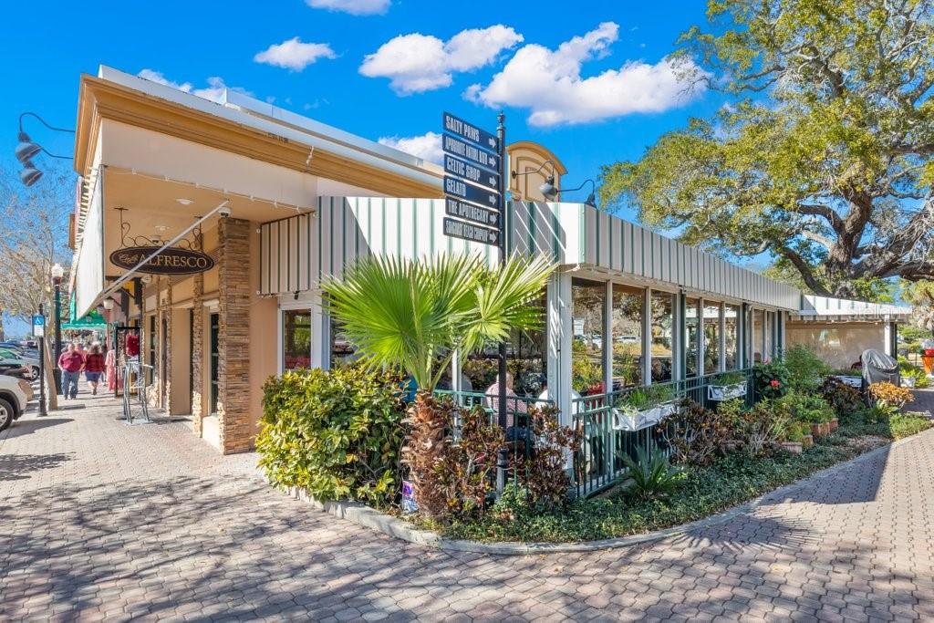 400 GLENNES LN #107