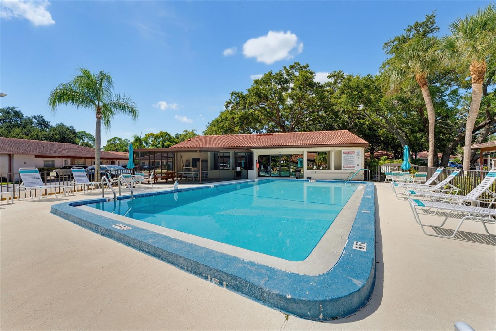 1372 CARLISLE CT #1273