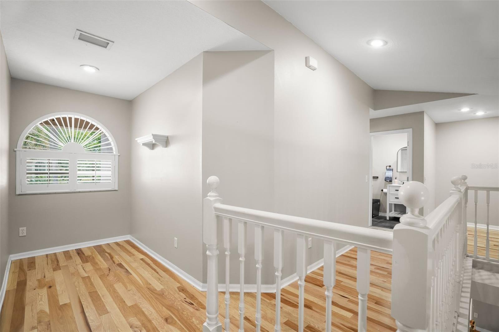 1937 NORTHFORK CIR