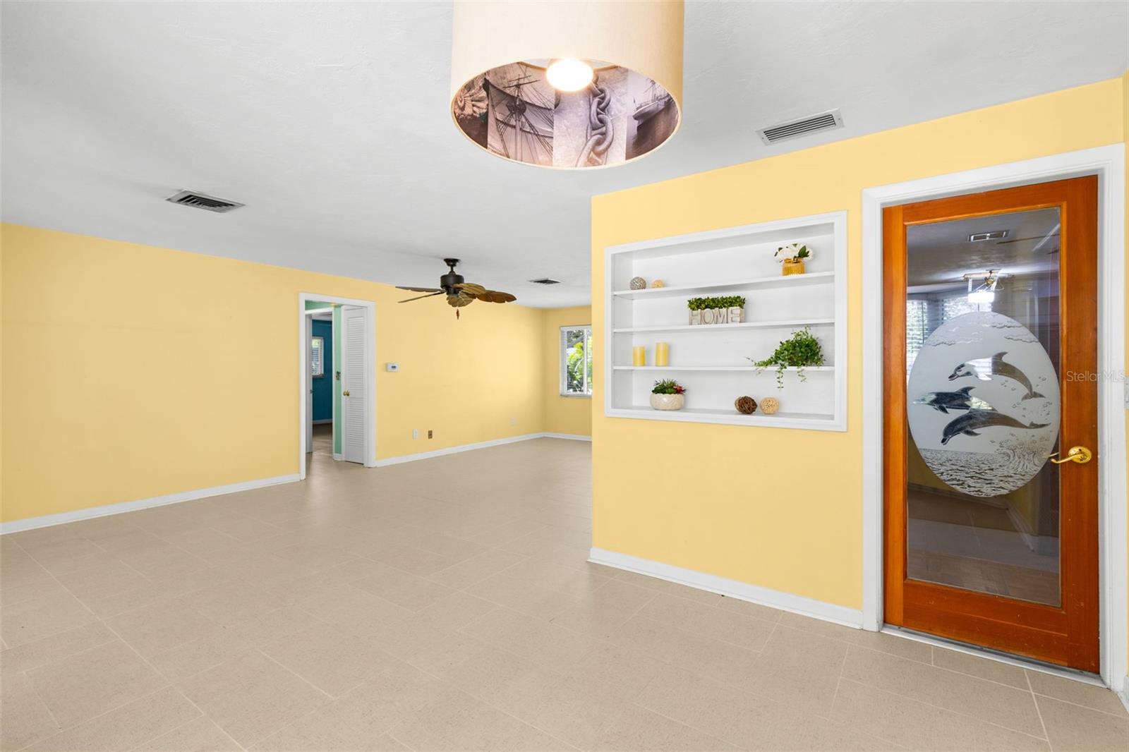 1530 SANDY LN