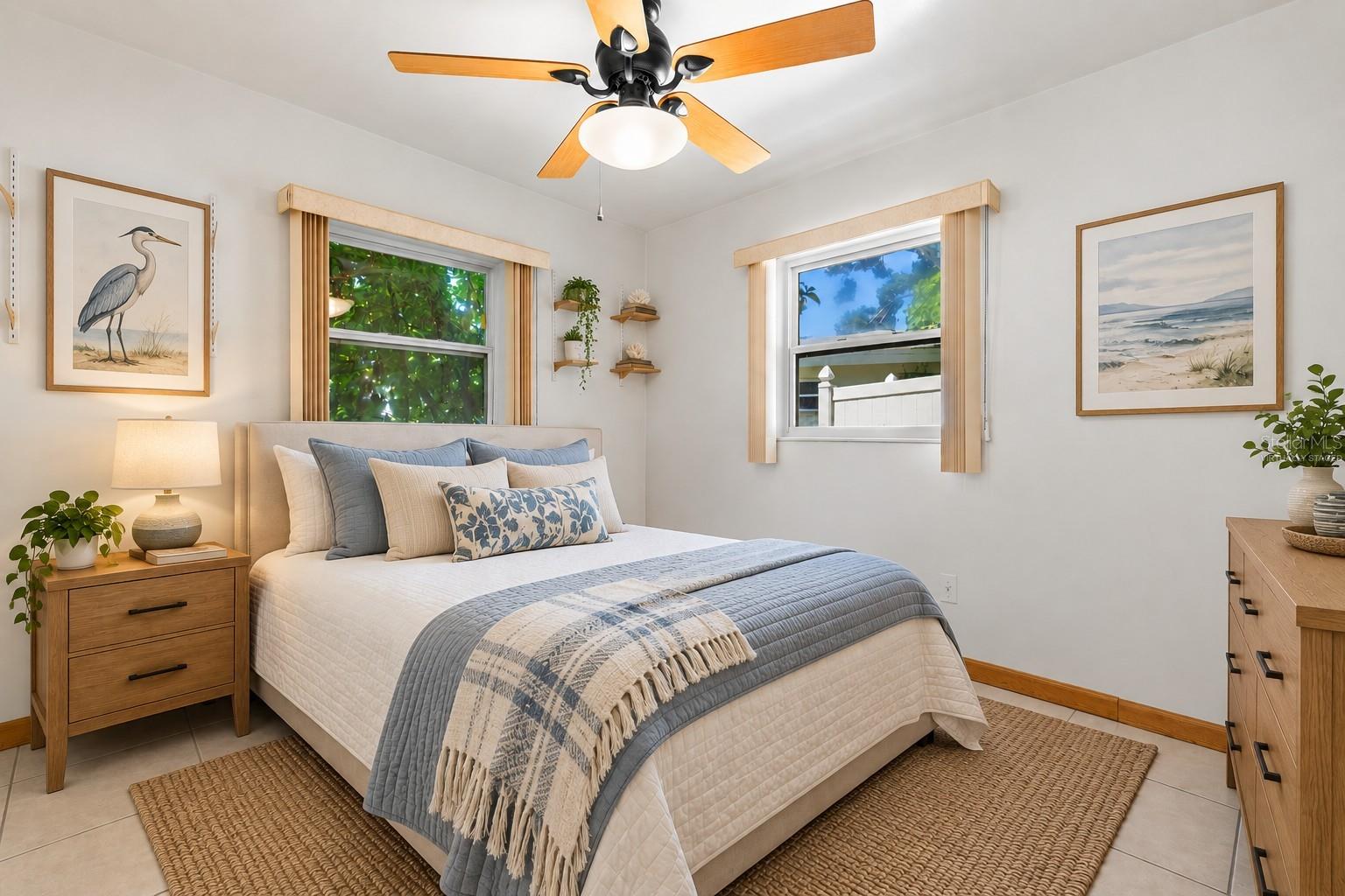 106 S FERNWOOD AVE