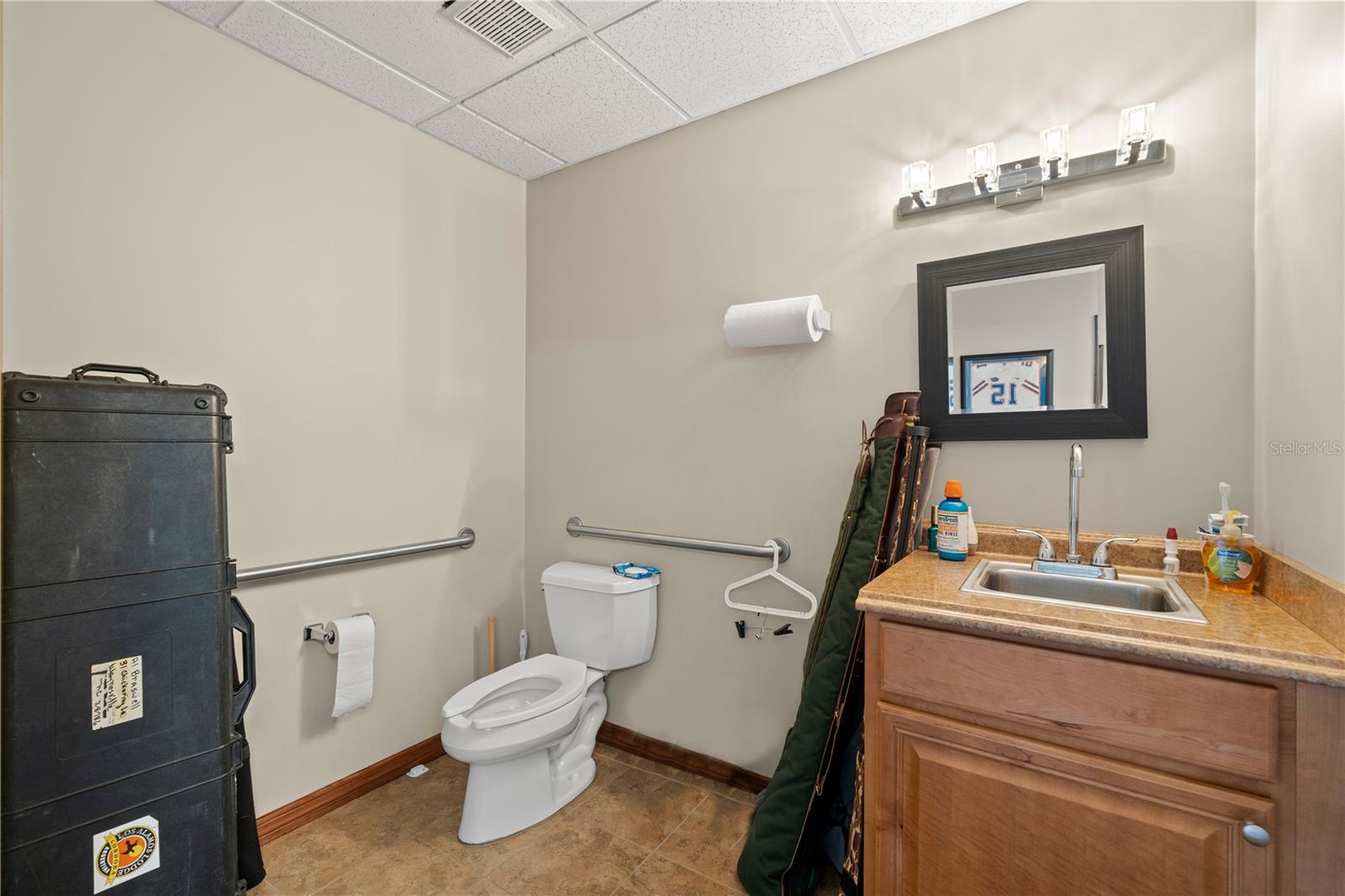 611 DRUID RD E #713
