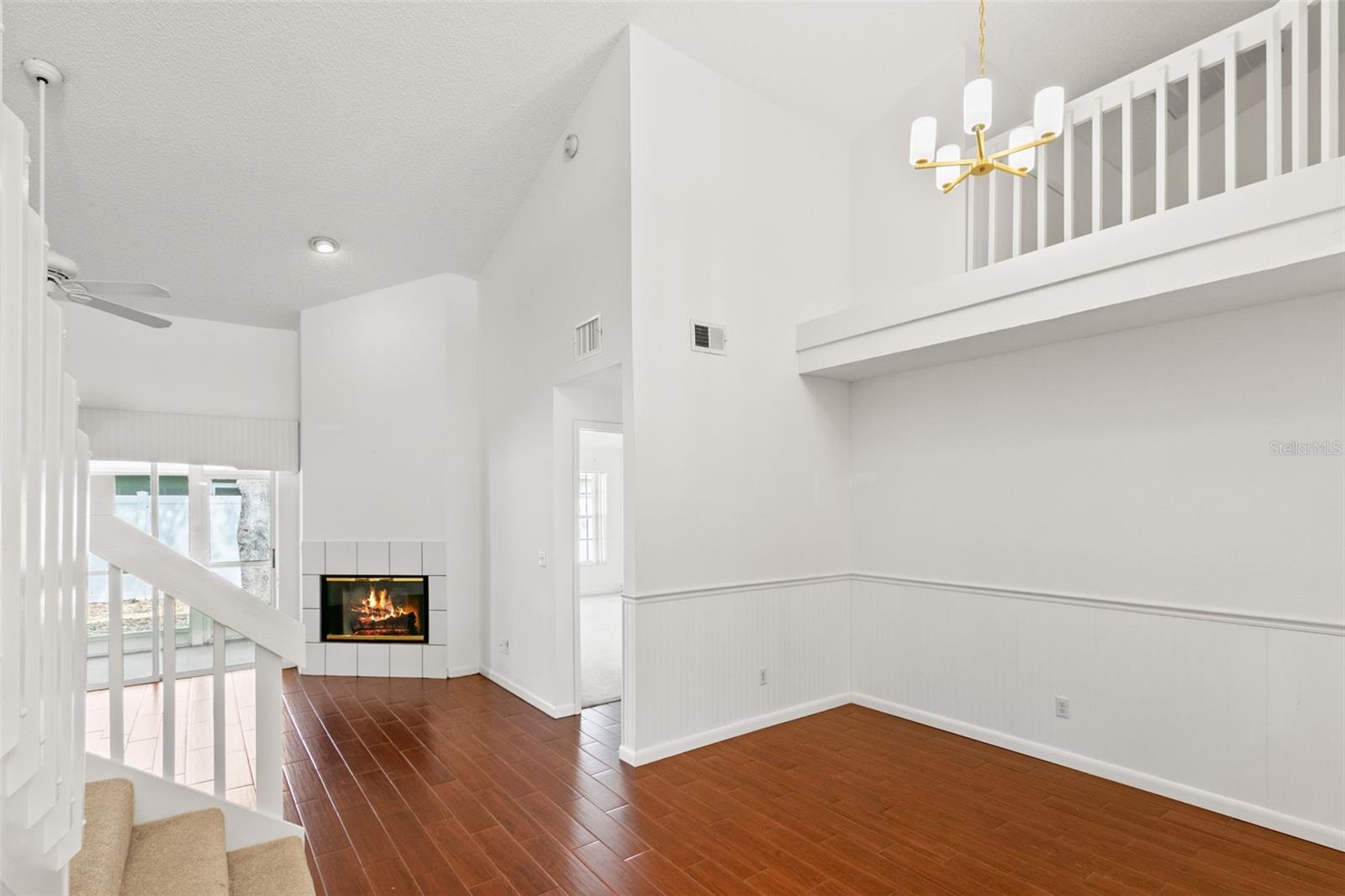 3051 OVERLOOK PL
