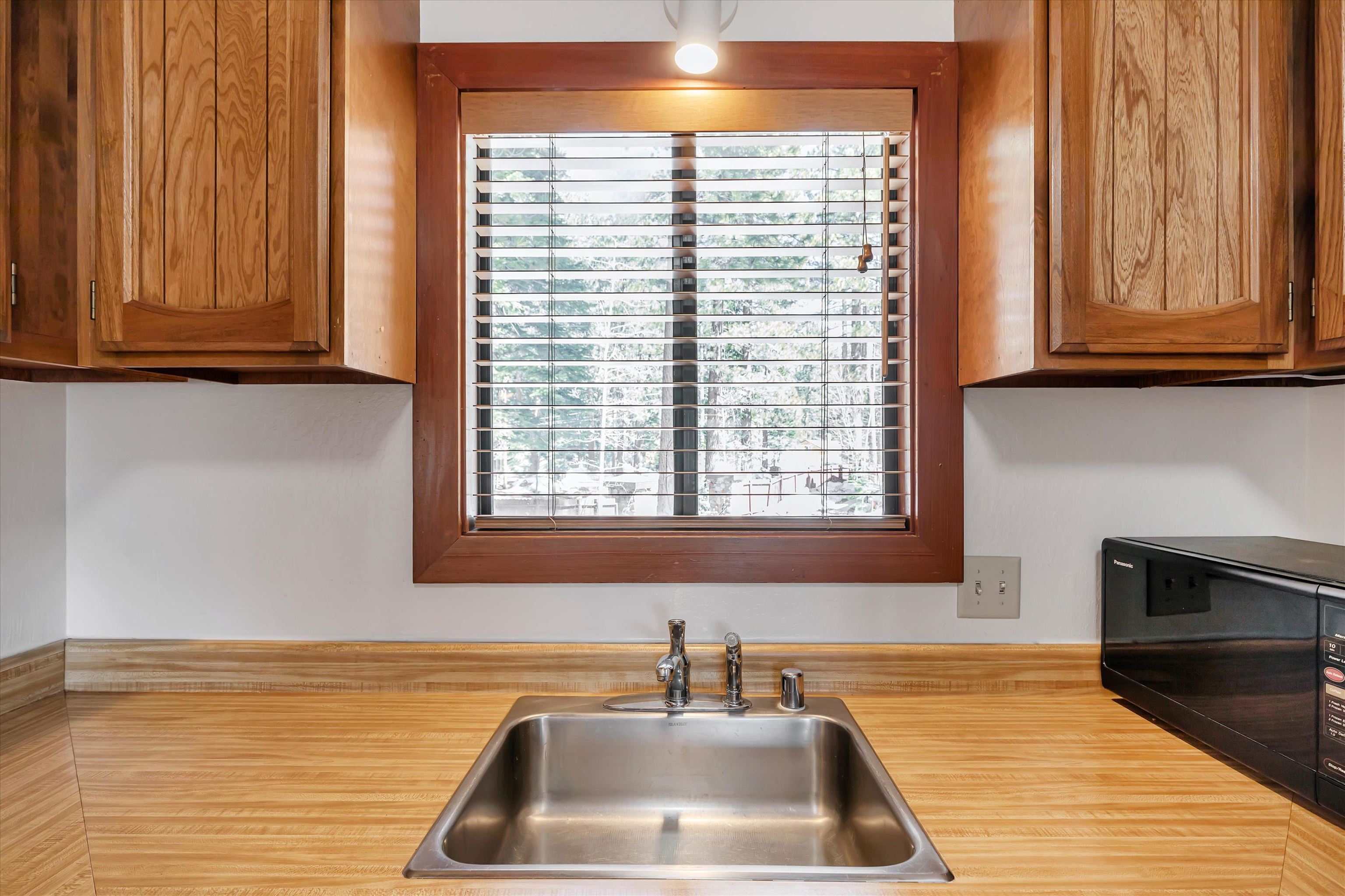 2560 LAKE FORES Lake Forest Road Unit: 58