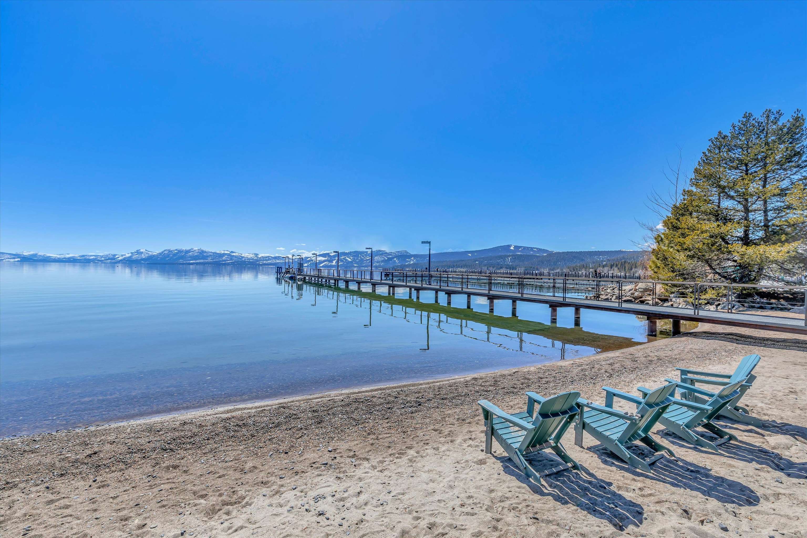 2560 LAKE FORES Lake Forest Road Unit: 58