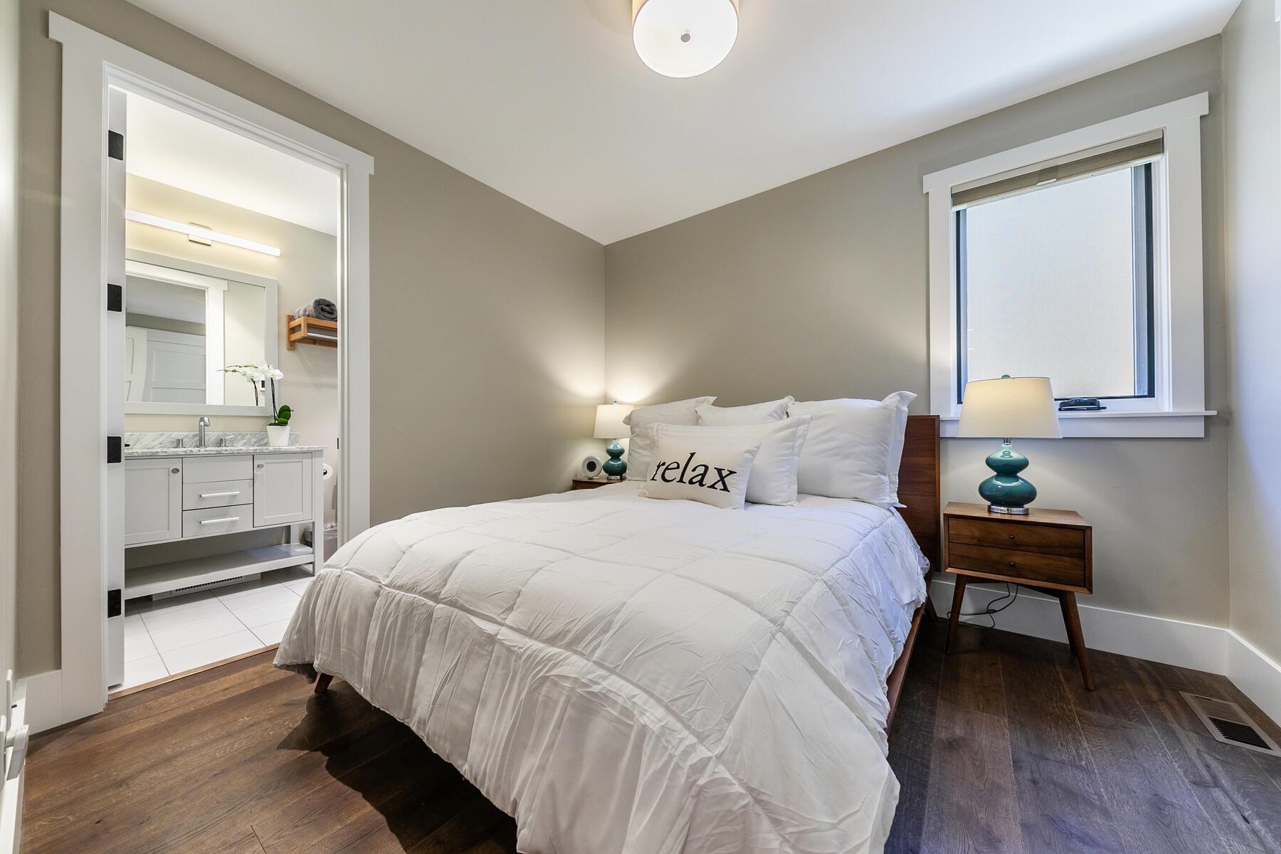 8308 North Lake Boulevard Unit: 3