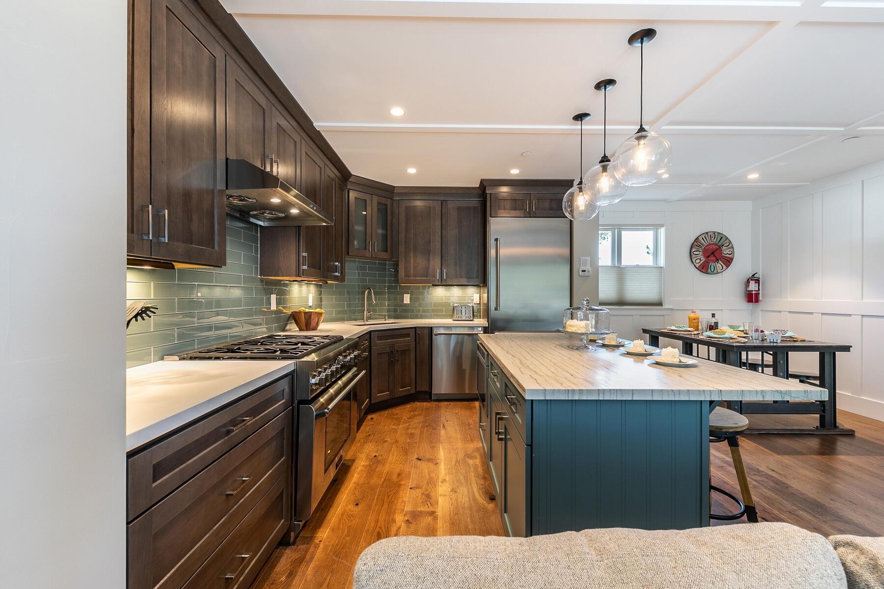 8308 North Lake Boulevard Unit: 3