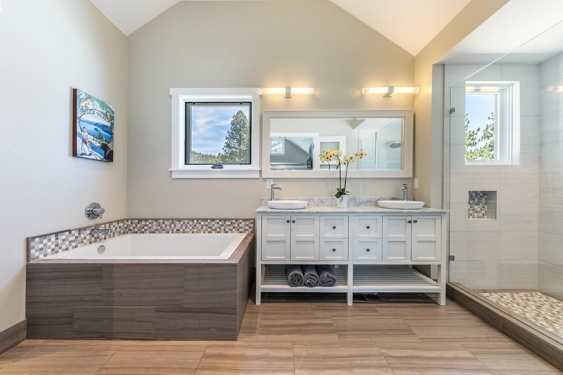 8308 North Lake Boulevard Unit: 3