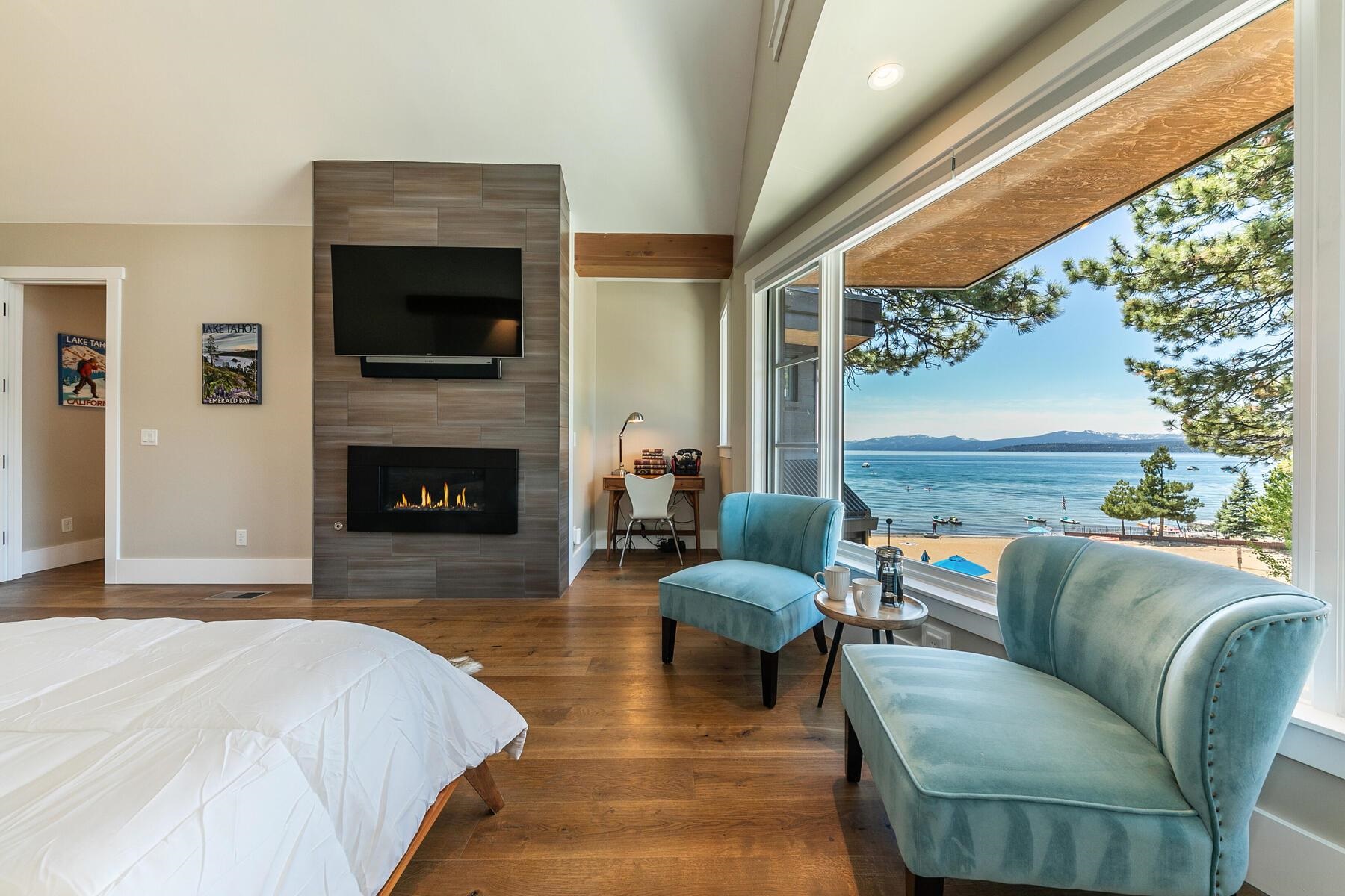 8308 North Lake Boulevard Unit: 3