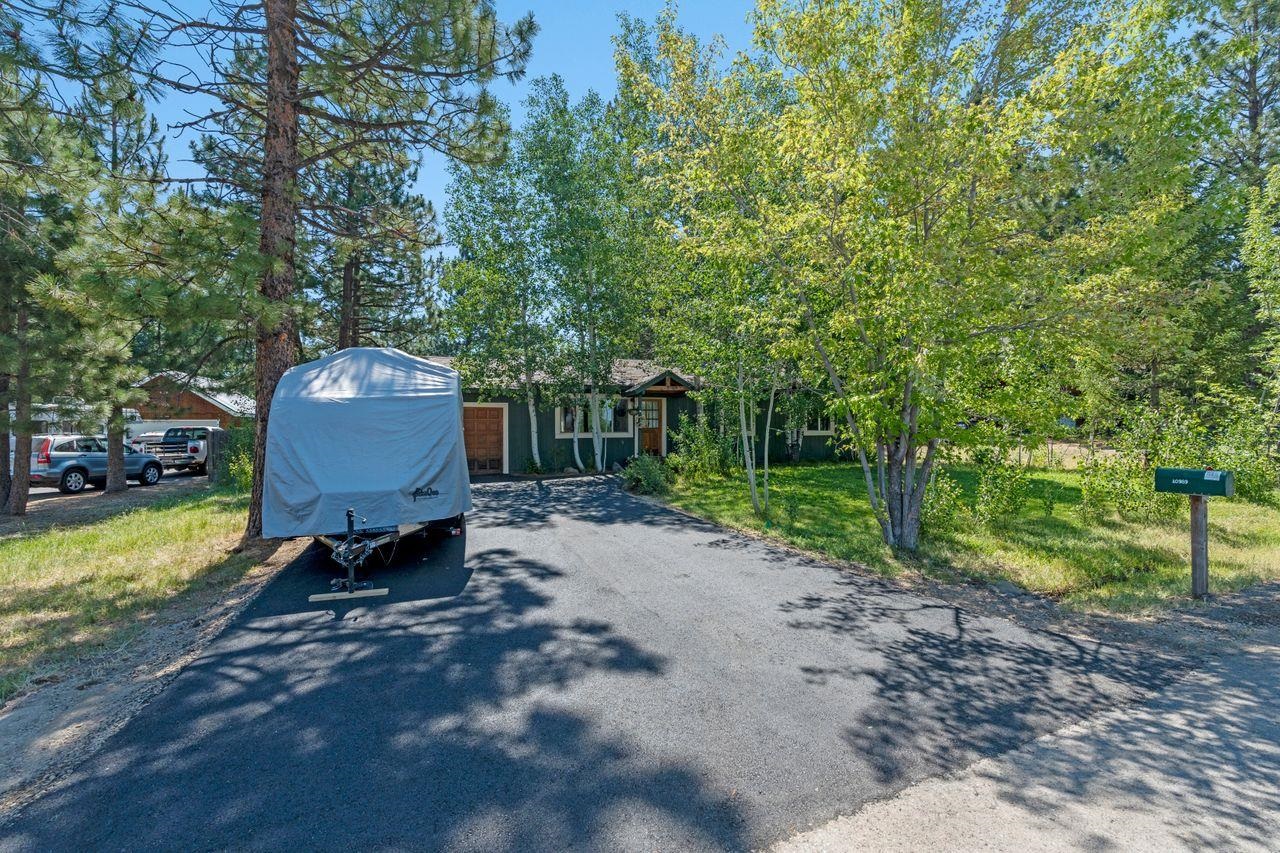 10989 Dorchester Drive