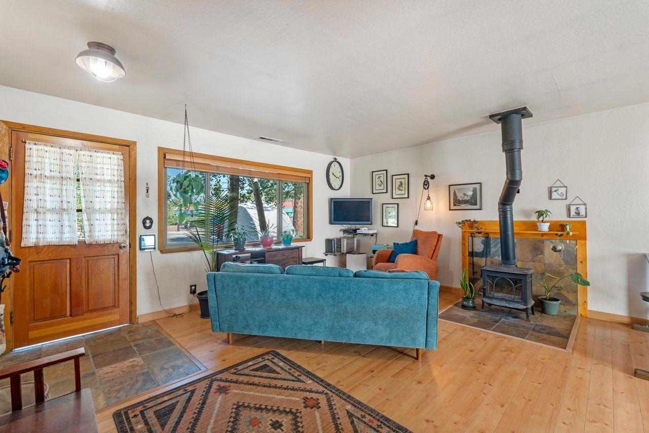 10989 Dorchester Drive