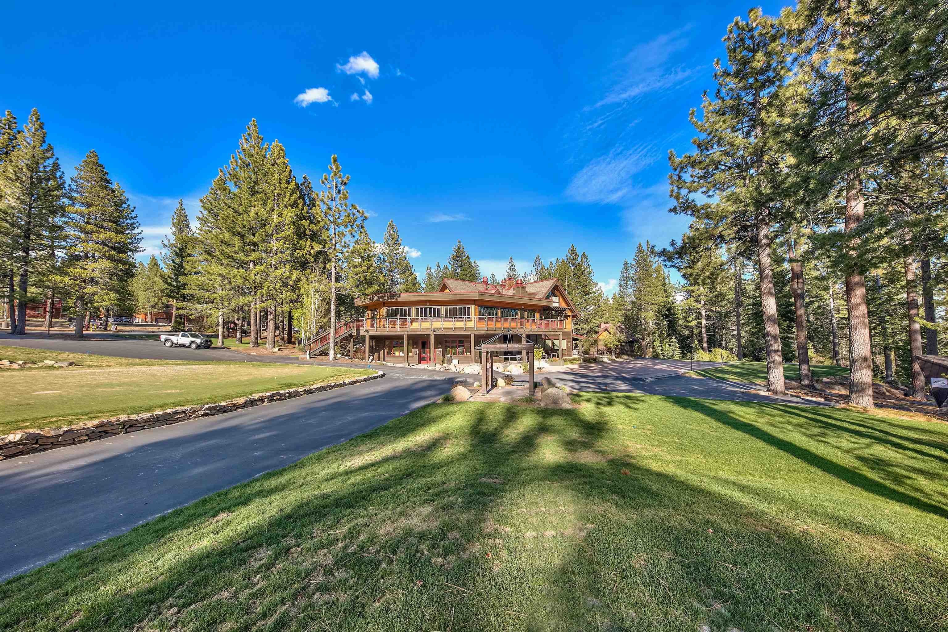 13751 Heidi Way