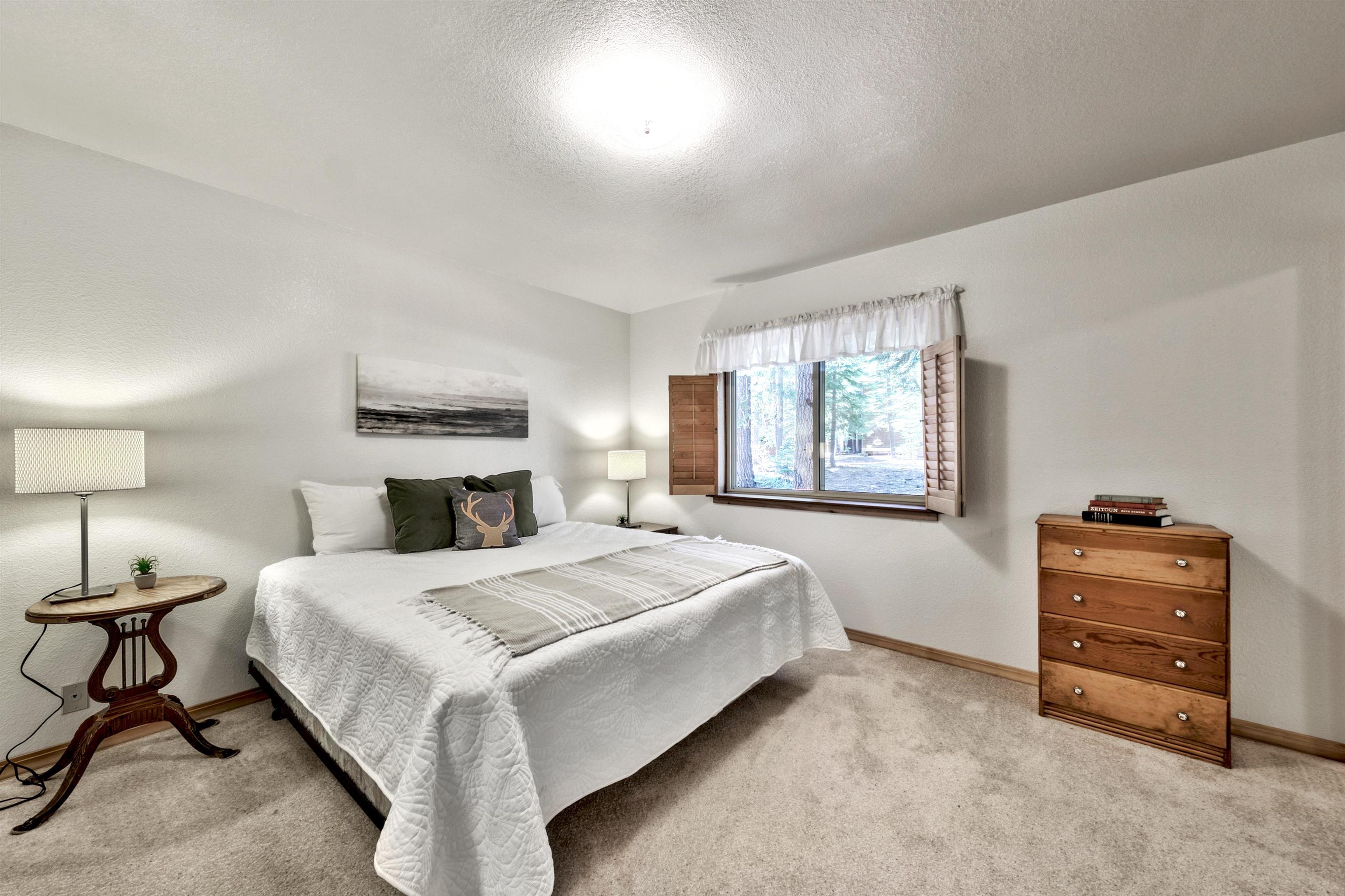 13751 Heidi Way