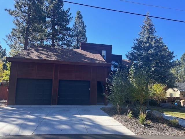 16005 Canterbury Lane