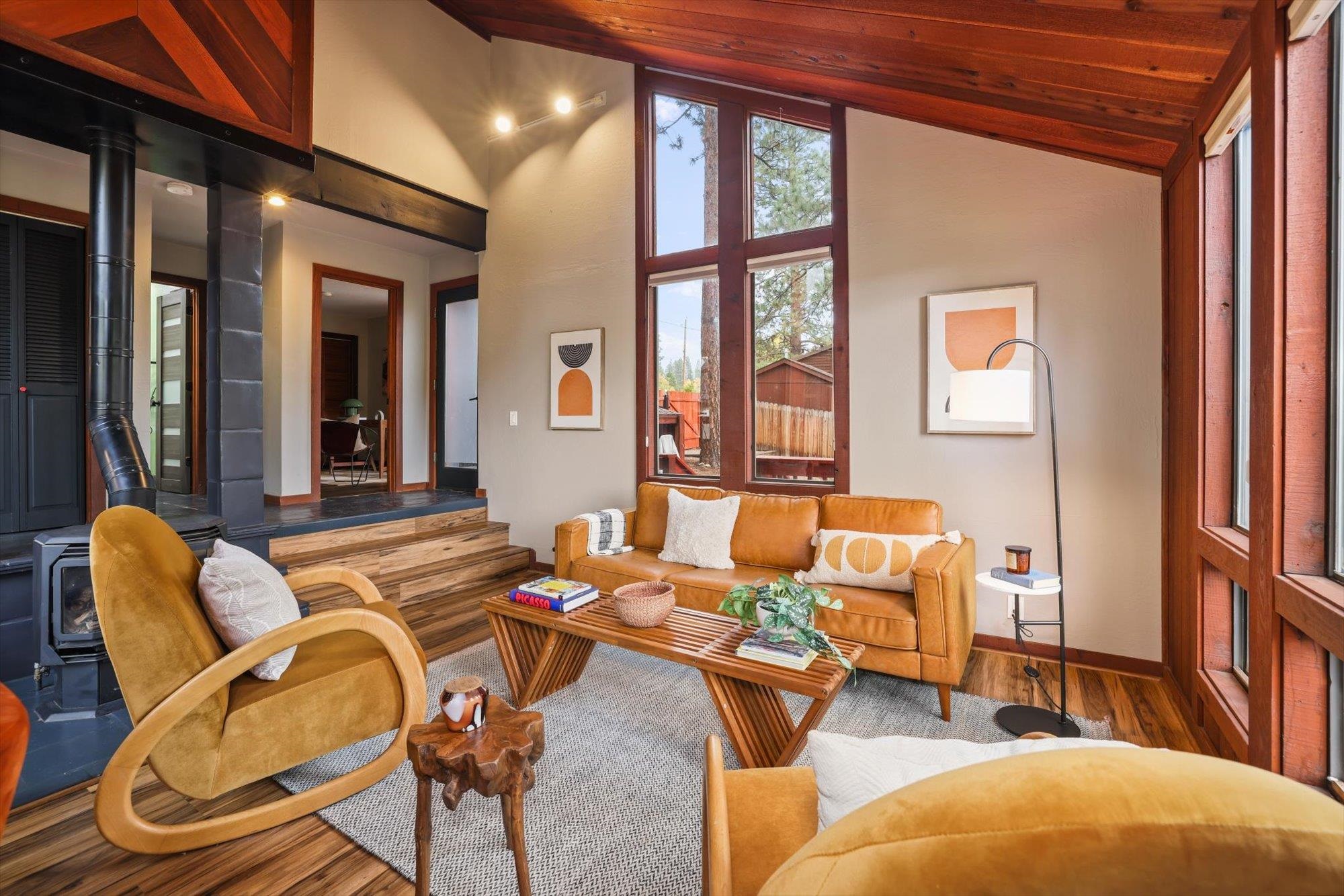 16005 Canterbury Lane