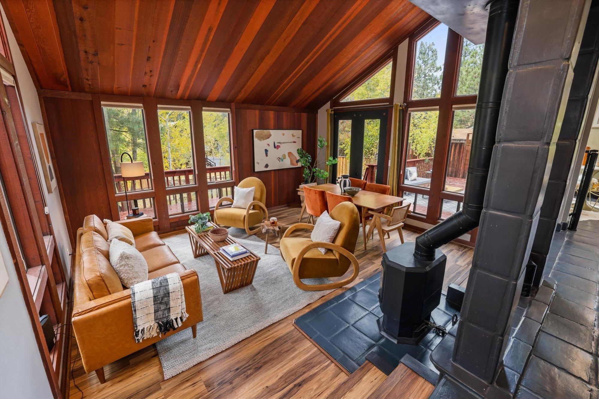 16005 Canterbury Lane