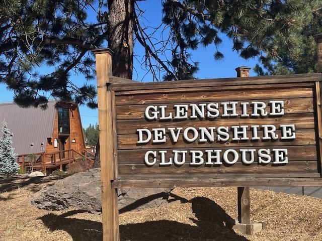 16005 Canterbury Lane