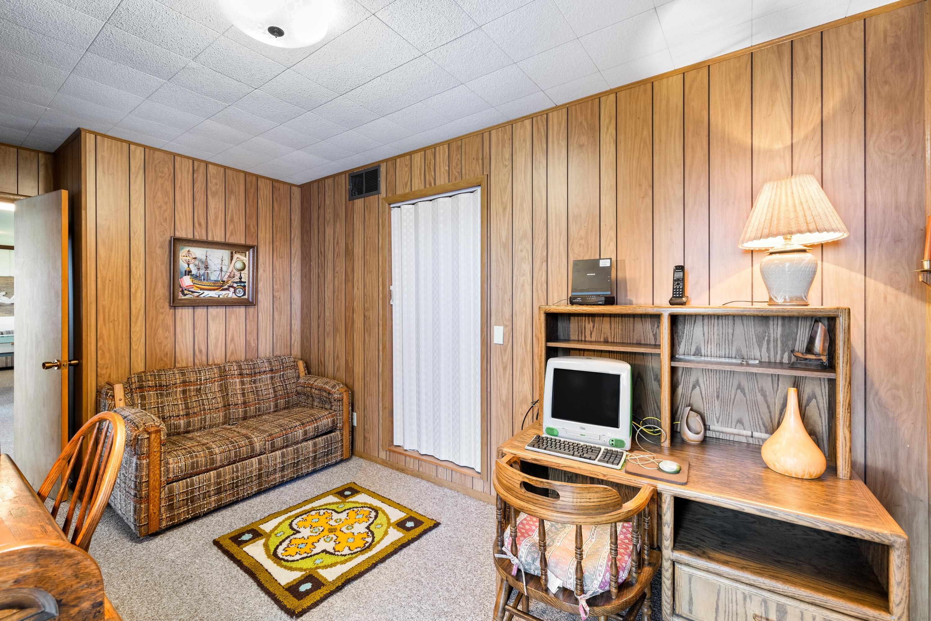 1510 North Lake Boulevard