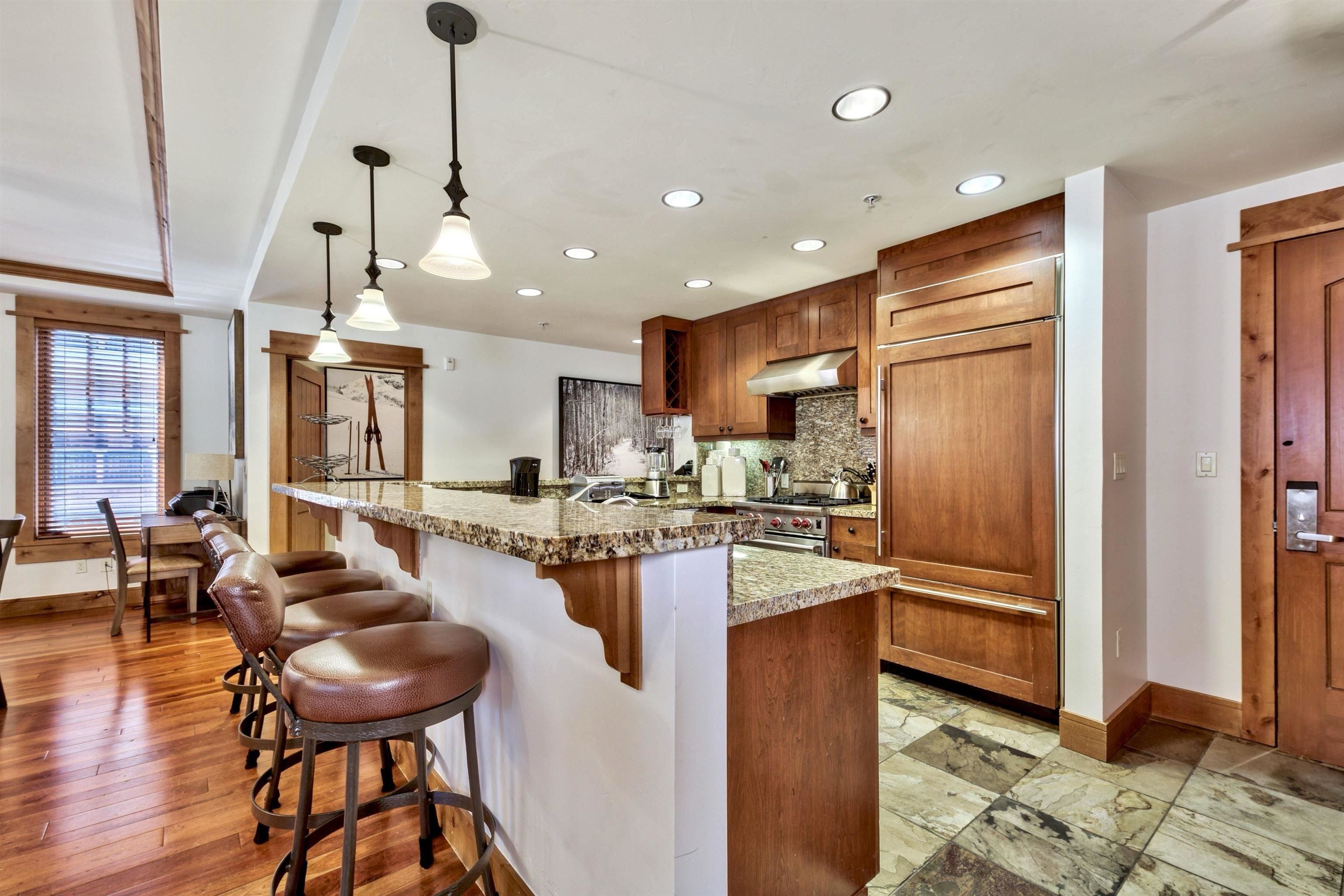 8001 Northstar Drive Unit: 314-7